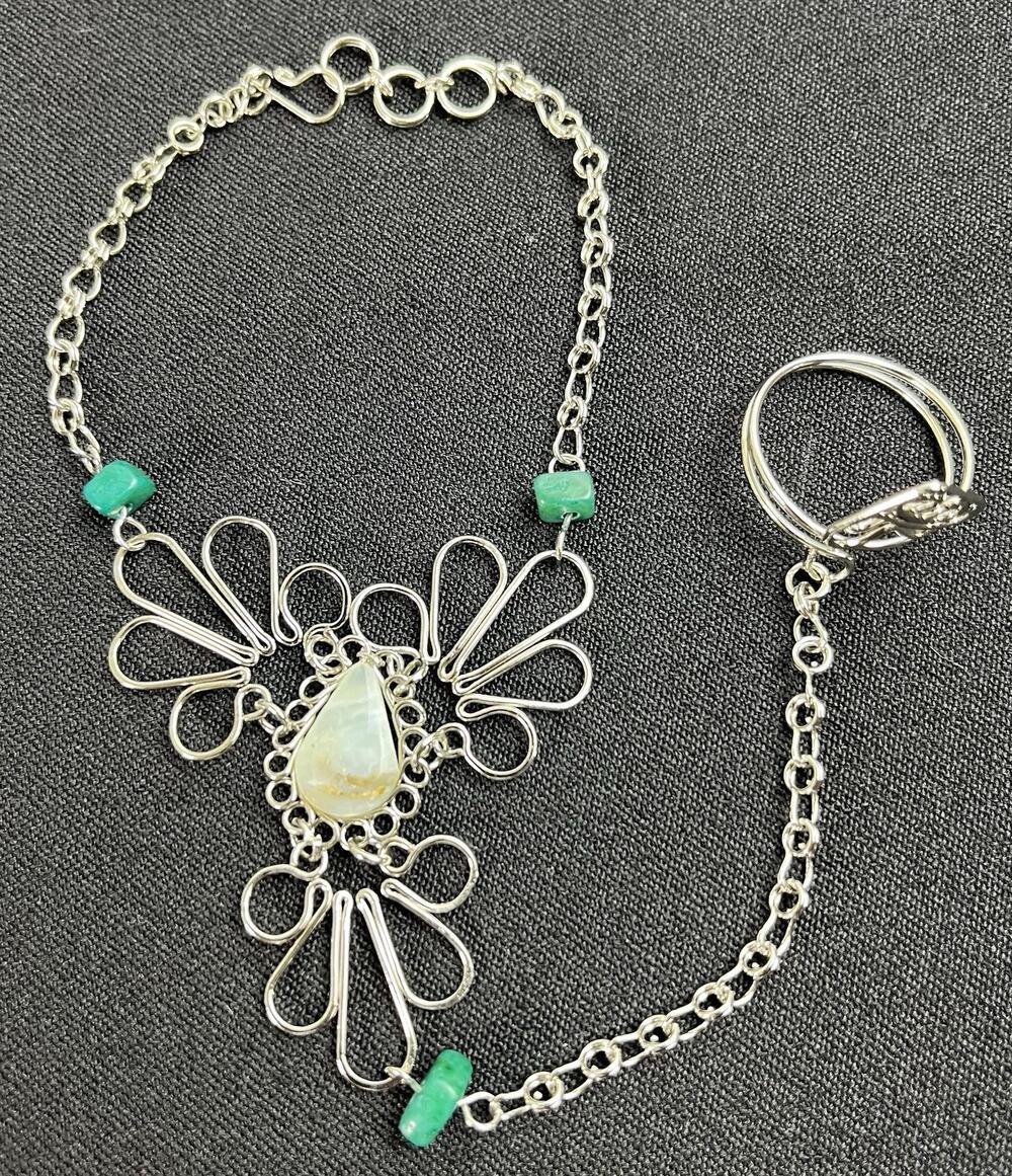 Slave Bracelet From Perú Handmade With Peruvian Opal Stone